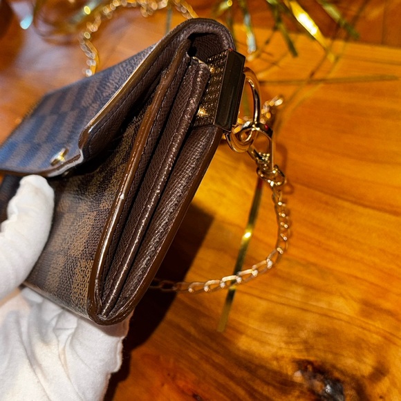 Louis Vuitton vintage DAMIER long Sarah wallet converted Crossbody - Picture 13 of 17